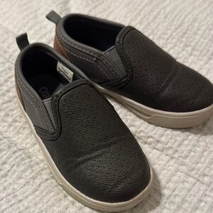 OshKosh B'gosh Black Dress Shoes Slip-On Style